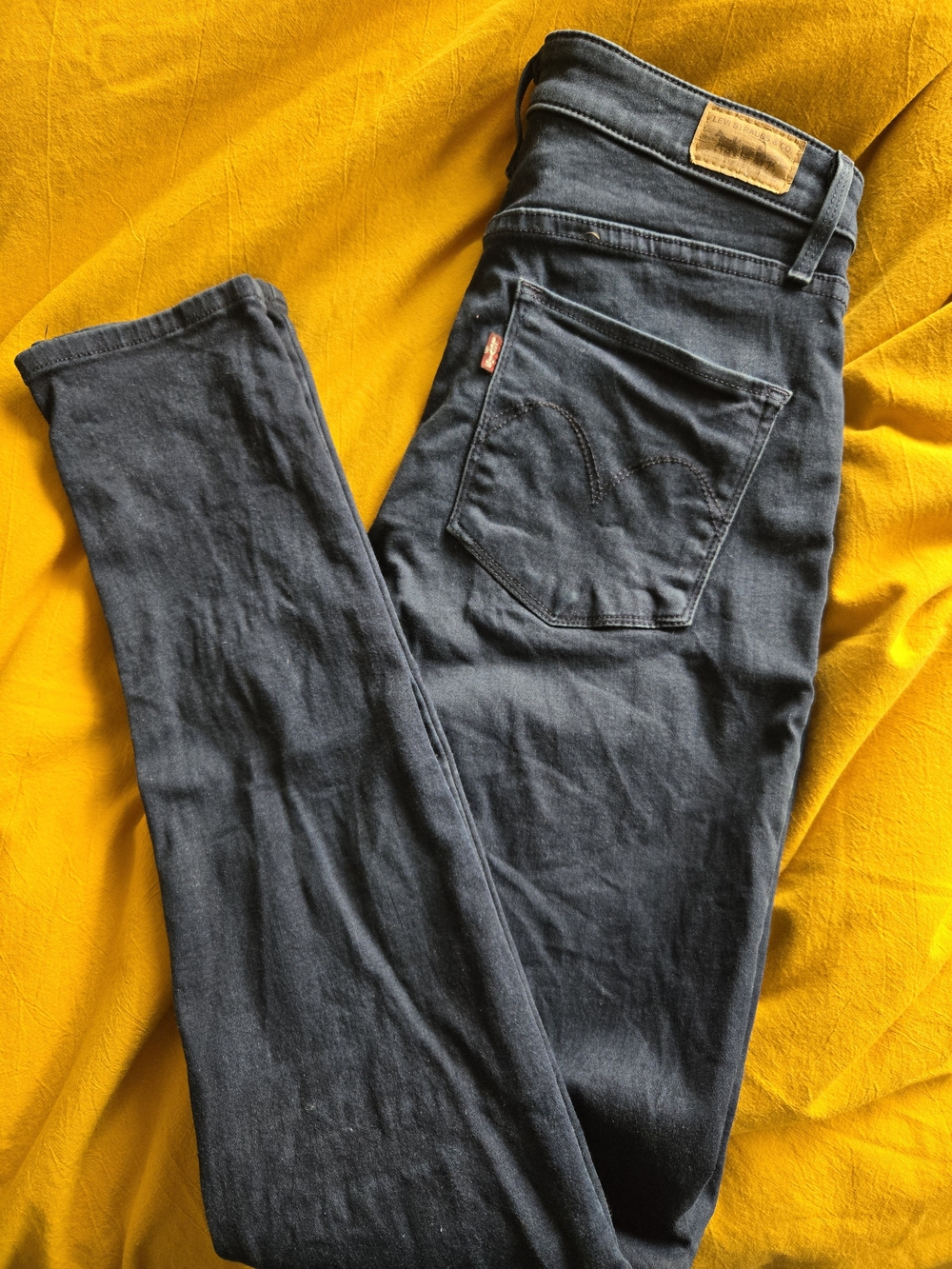 Levi's Black/Blue High Rise Skinny Jeans Size 4/27